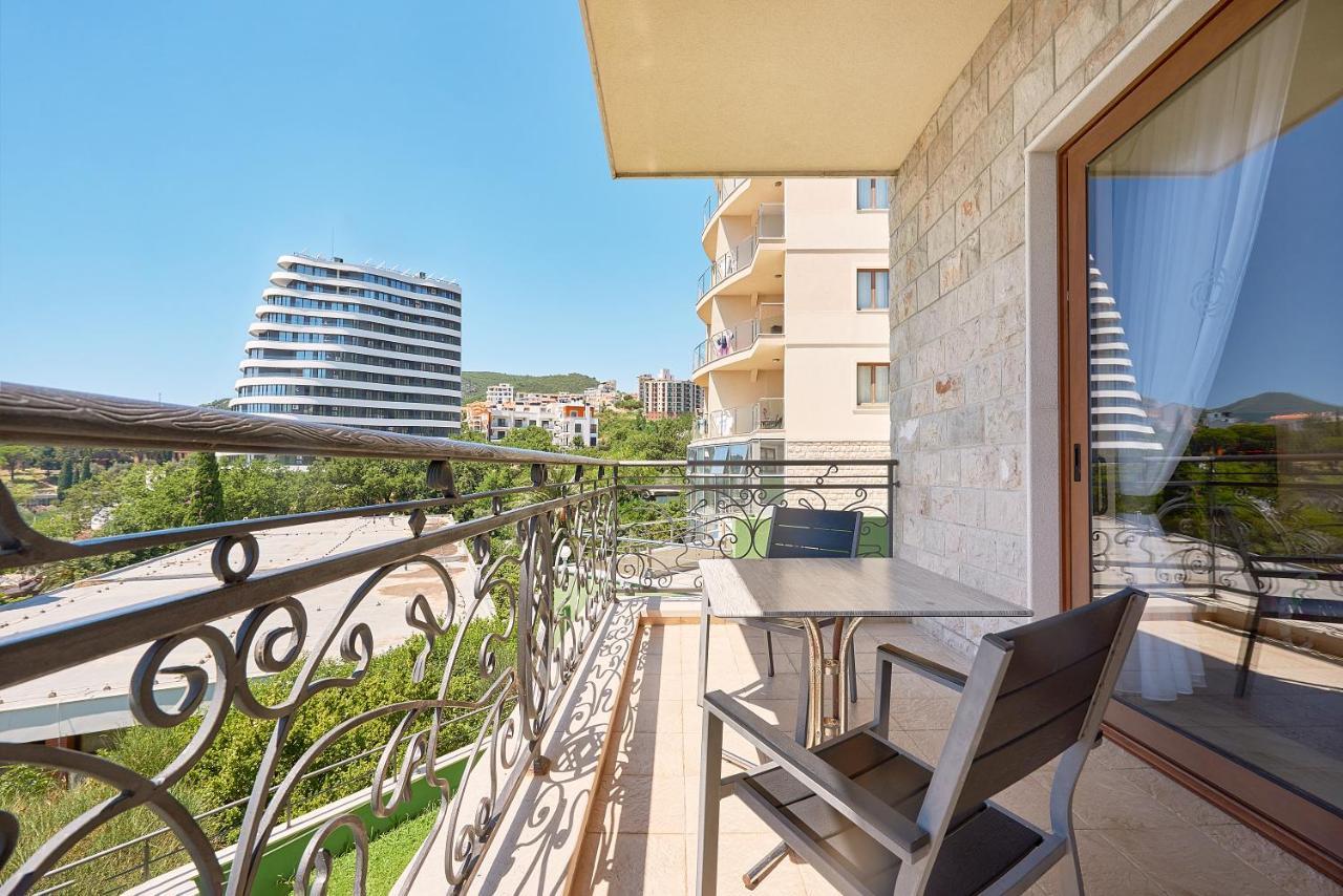 Villa Allende Bečići Екстериор снимка