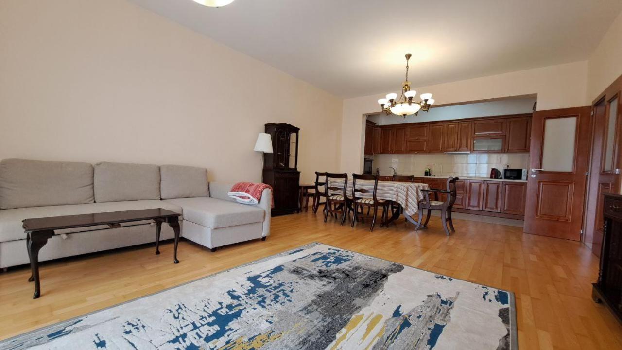 Villa Allende Bečići Стая снимка